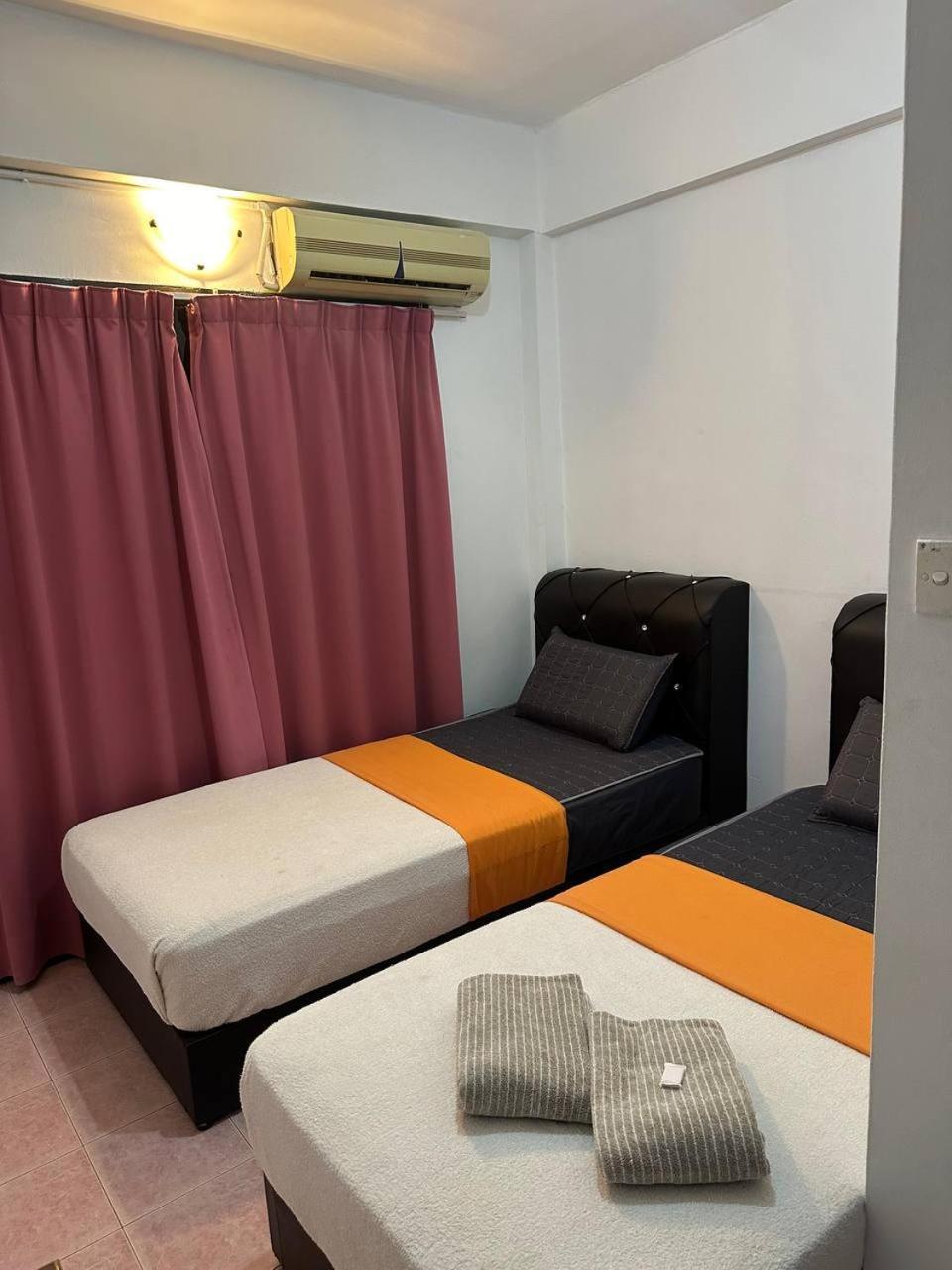 Teresek View Motel Kuala Tahan Bagian luar foto
